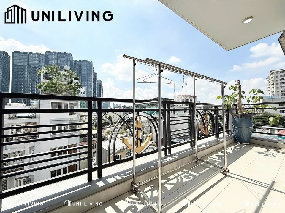Cho thuê CHDV Studio Studio Full Nội Thất - Bình Thạnh, 500m Quận 1