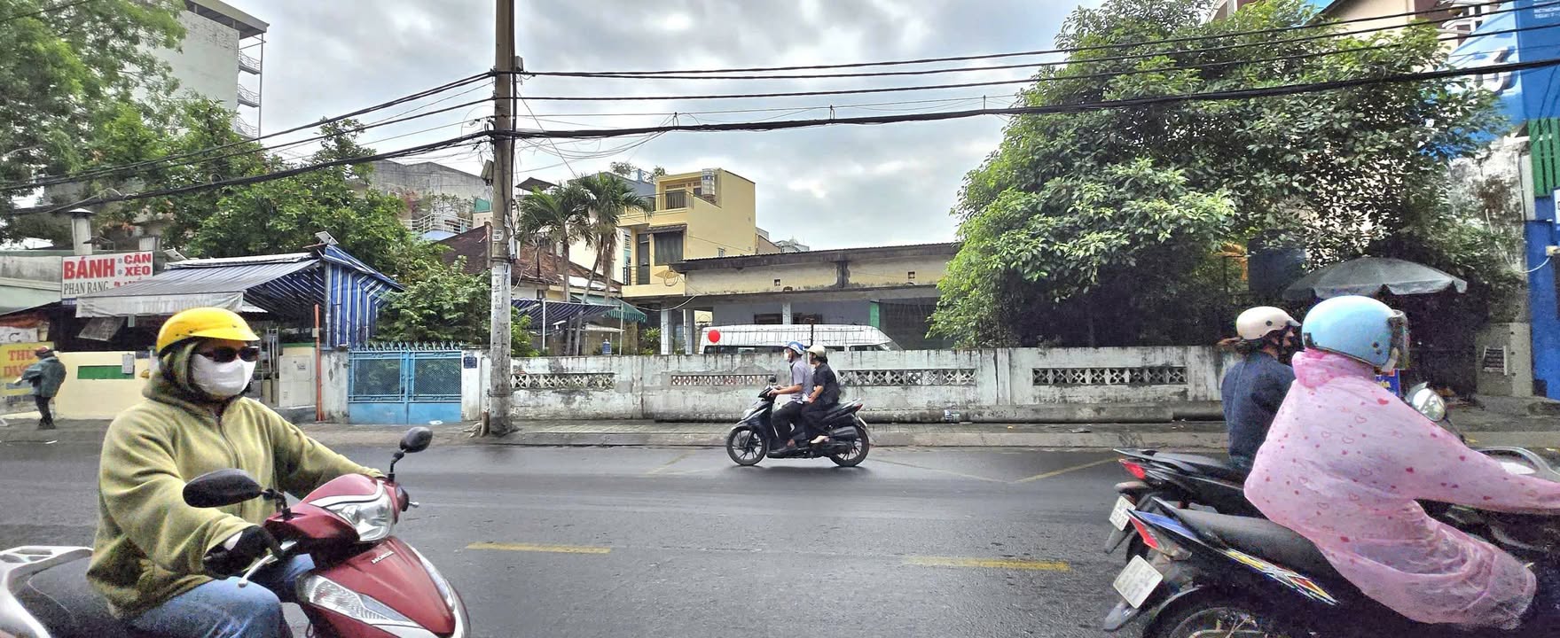 Nhà Phố Lê Quang Định 581m² - Vị trí đắc địa kinh doanh!