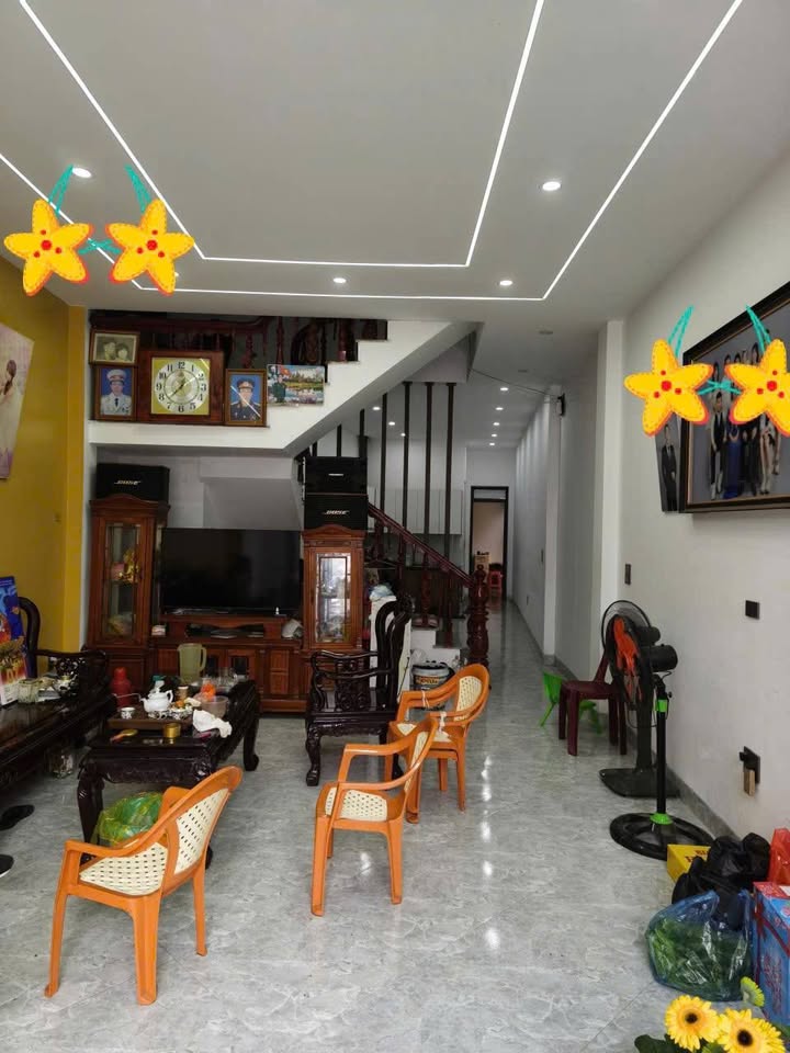 Nhà 3 Tầng Mới Đẹp Phường Hàm Rồng, Thanh Hóa - 108m² Giá 4 Tỷ