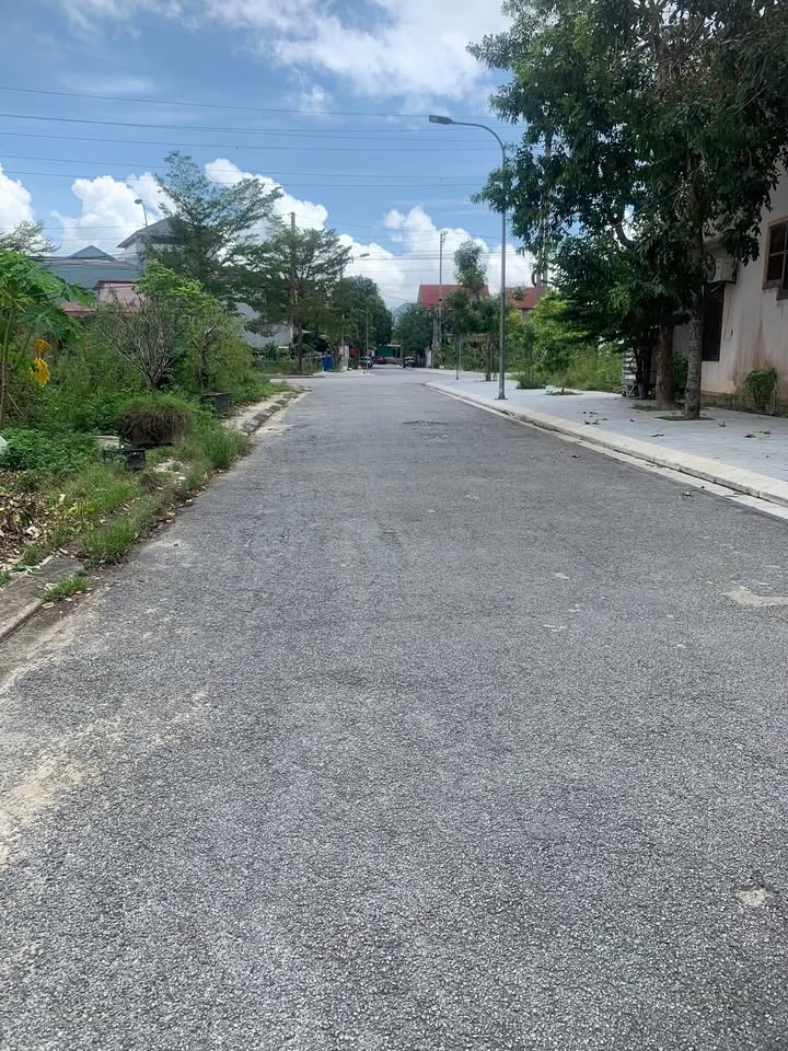 Đất nền Thạch Đài TP Hà Tĩnh 103m² giá 1.5 tỷ - Sổ đỏ chính chủ