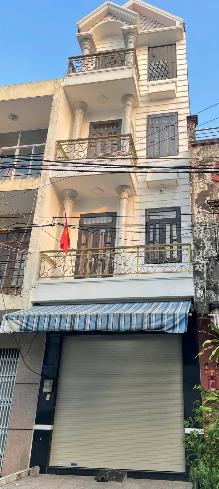 Nhà Mặt Tiền Kinh Doanh Đường Số Tên Lửa, Bình Tân - 64m² Giá 8.2 Tỷ