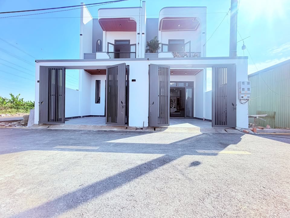 Nhà Xã Tân Bình Vĩnh Cửu 84m² - Full nội thất cao cấp!