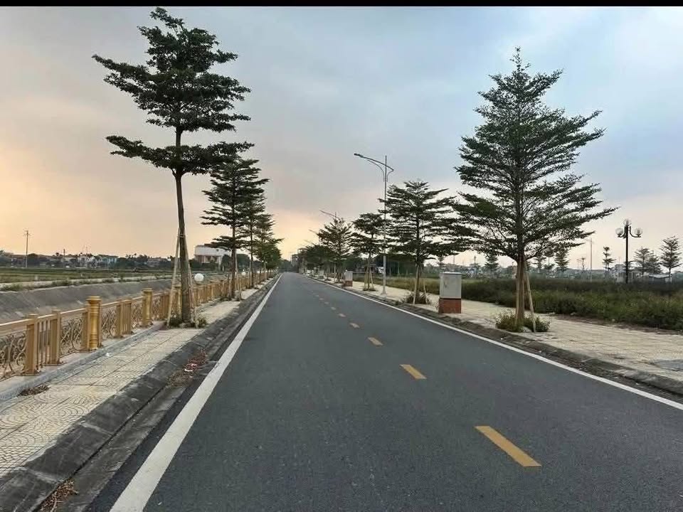 Bán đất LK18 Lô 16 KĐT Phúc Thành, Lý Nhân - 105m² Hướng Nam, Sổ Đỏ Sẵn Sàng