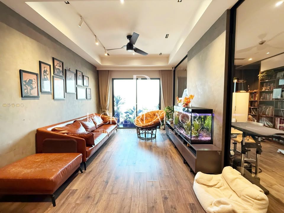 Căn hộ Kosmo Tây Hồ 118m² giá 23 triệu - Full nội thất cao cấp!