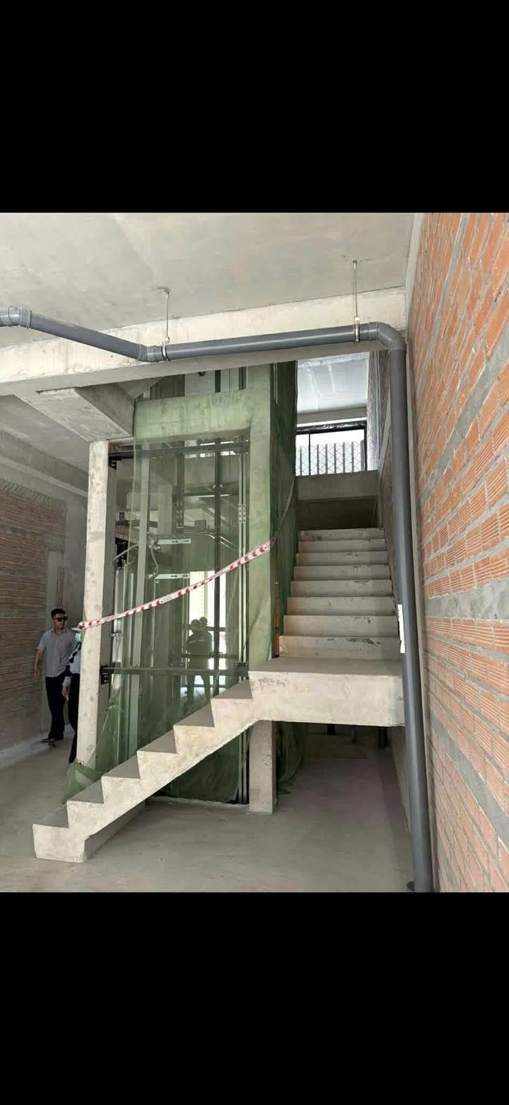 Bán lỗ Shophouse Global City Quận 2 - 95m², 5 tầng, Sổ Hồng, Giá 36 Tỷ