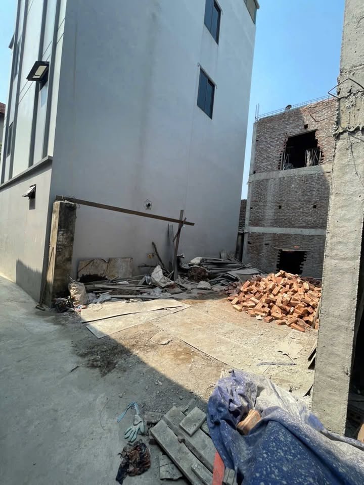 Đất Nền Cao Viên 40m² - Sổ Đỏ Sẵn Sàng, Giá Hơn 3 Tỷ - Đầu Tư Sinh Lời