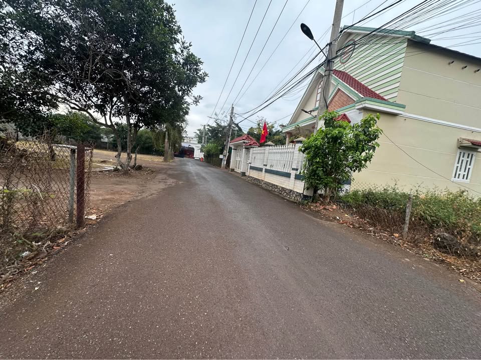 Đất nền Long Khánh 140m² giá 850 triệu - Sổ đỏ chính chủ, công chứng ngay!