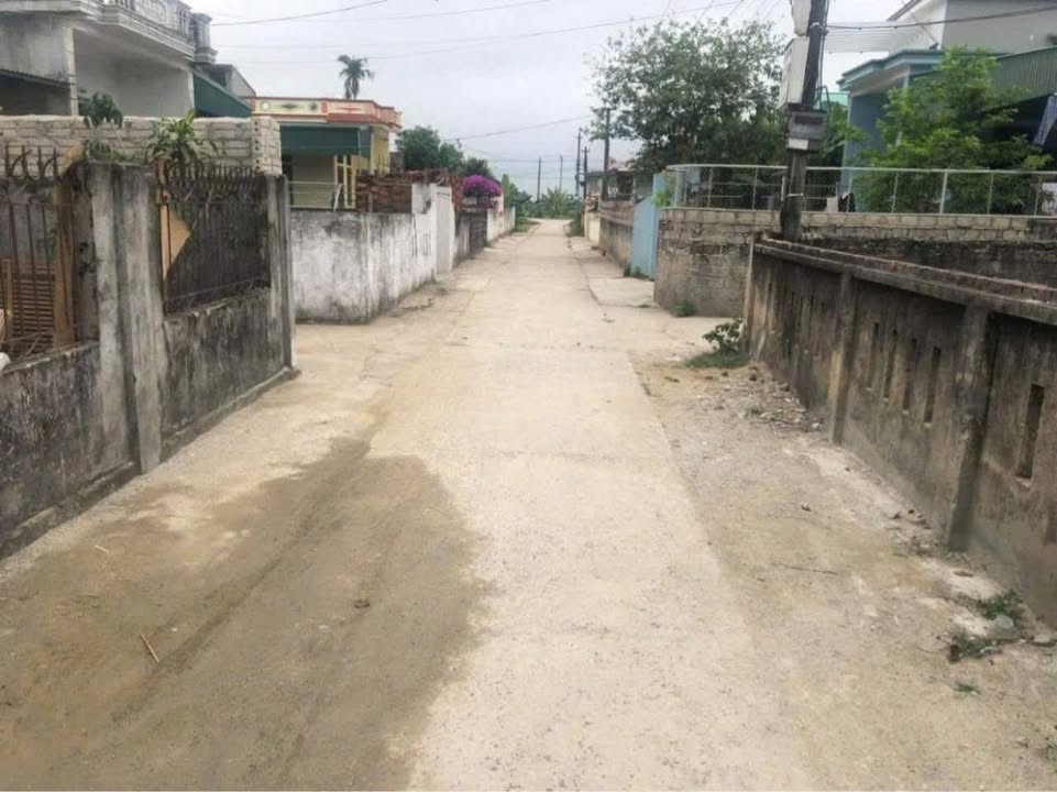 Đất Tặng Nhà Cấp 4 Quảng Hùng 107m² chỉ từ 800 triệu - Sổ đỏ chính chủ!