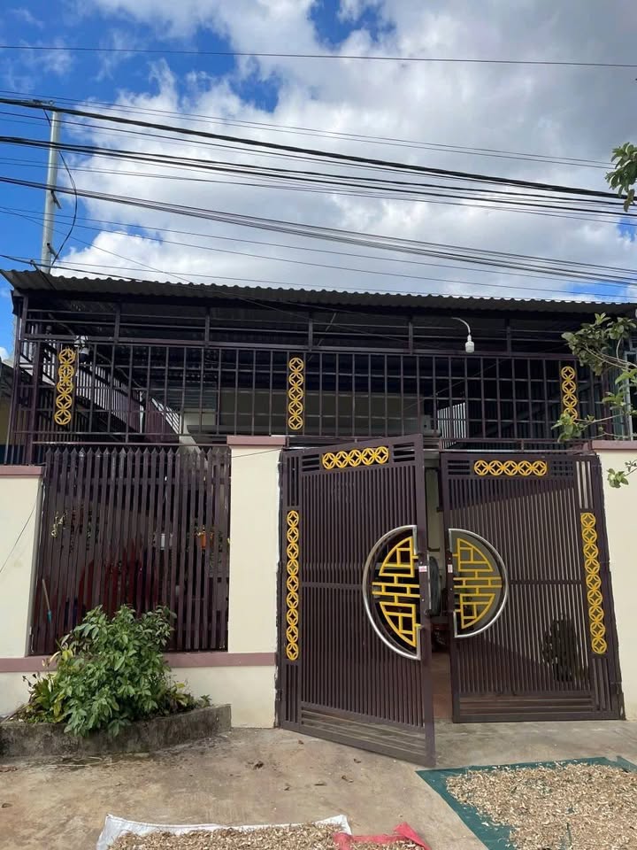 Nhà 150m² Sổ Đỏ Xã Bàu Cạn Giá 1.3 Tỷ - Vừa Ở Vừa Kinh Doanh