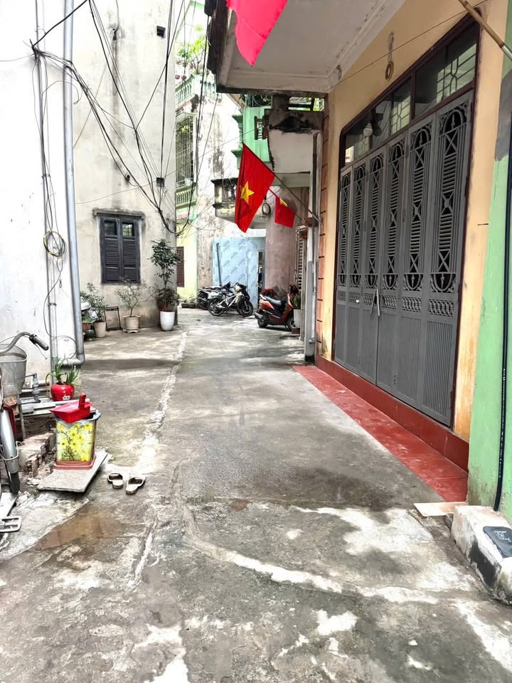 Đất Hai Bà Trưng 98m² giá hơn 1 tỷ - Sổ đỏ chính chủ!