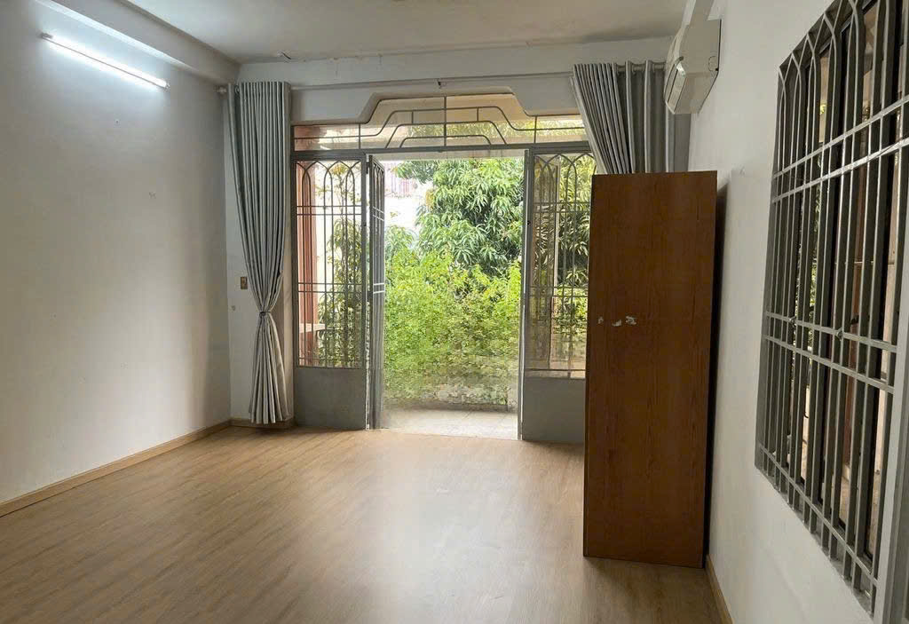 Cho Thuê Nhà Full Nội Thất Đường Thống Nhất, Gò Vấp - 5.5x25m, 4PN