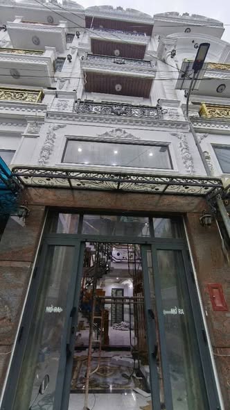 Nhà Phố 60m² Tô Hiệu Quận 11 - 5PN, 5 Tầng - Giá 7.5 Tỷ