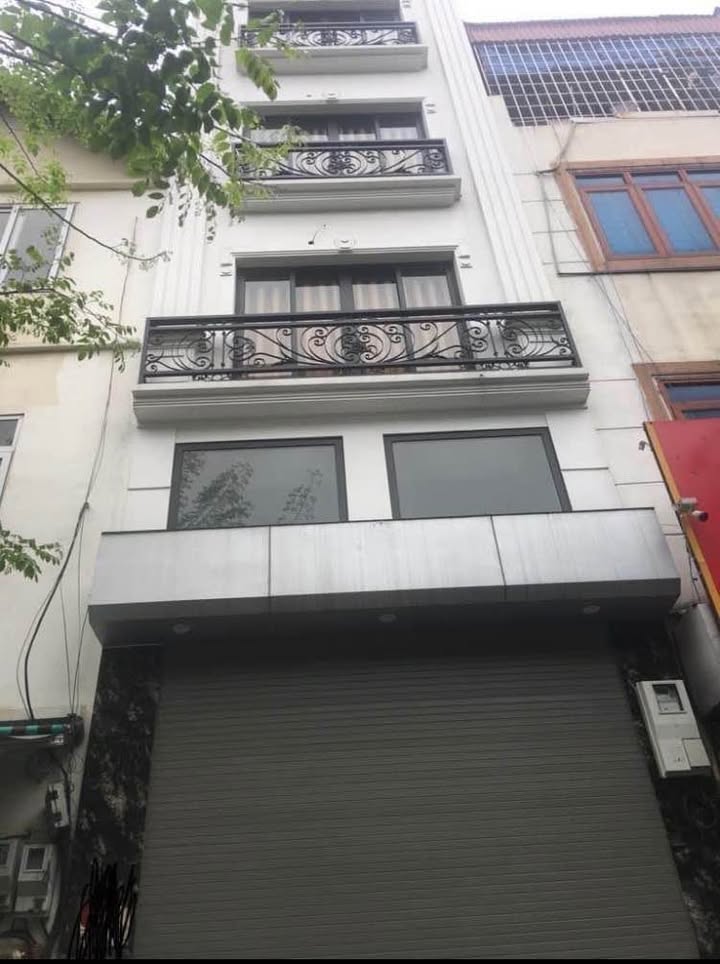 Nhà 4 Tầng Đẹp Ngõ Ô Tô Láng Thượng, Đống Đa - 35m² Giá 2 Tỷ