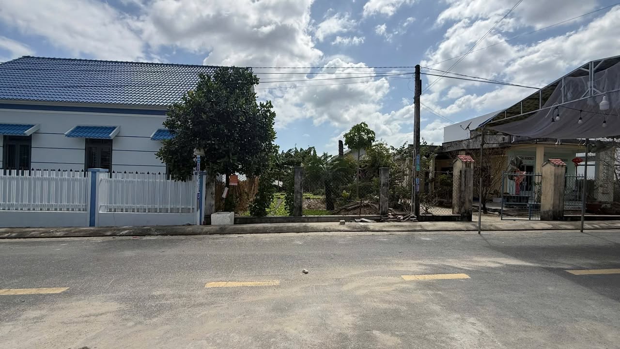 Đất nền Cam Đức Cam Lâm 165m² 2 tỷ - Tiềm năng tăng giá vượt trội!