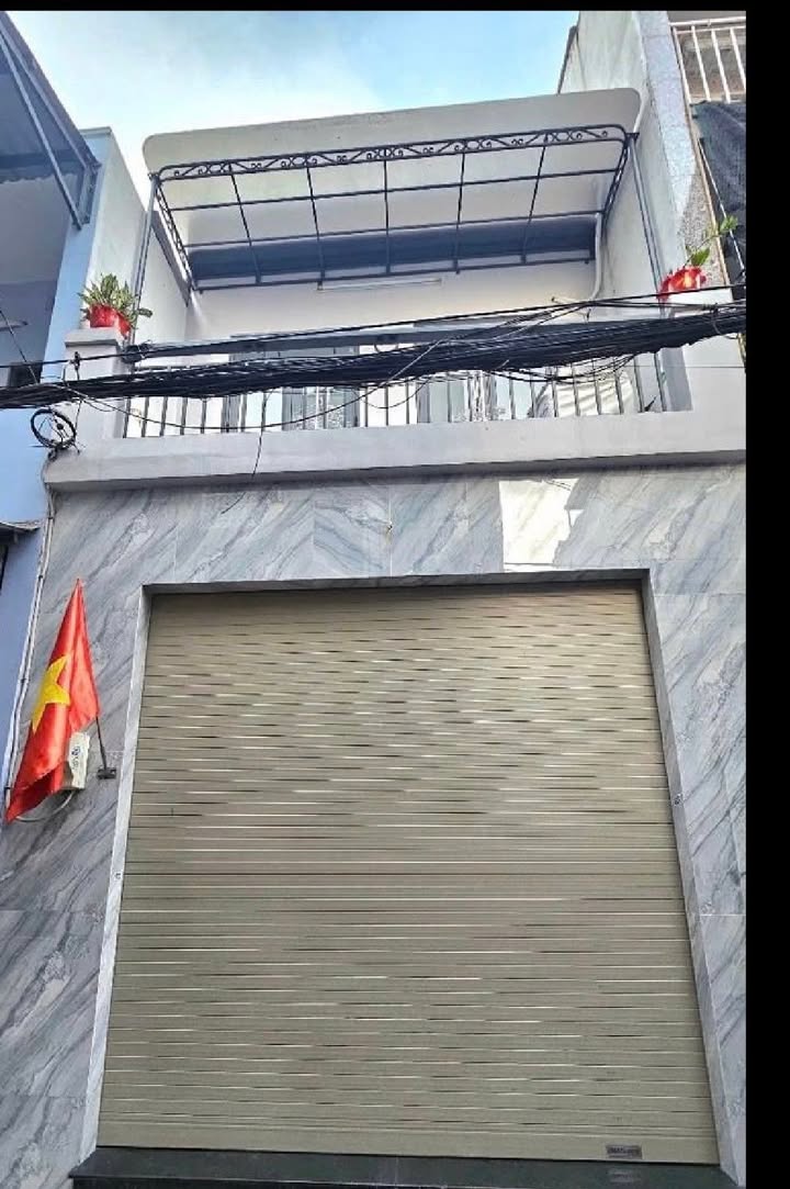 Nhà Phố Bình Tân 40m² - 2 Lầu, Hẻm Xe Hơi, Giá 4.85 Tỷ - Sẵn Sàng Đón Tết