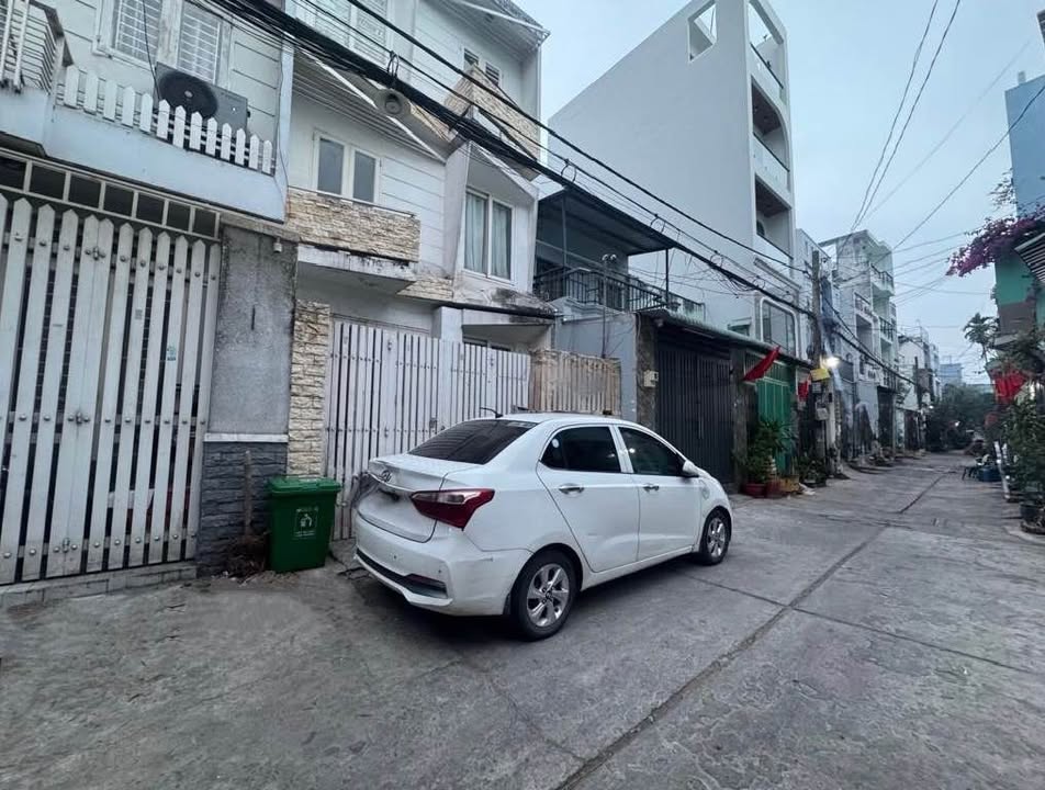 Nhà Hẻm 5m Hương Lộ 2, Bình Tân - Ngang 7m Hiếm - 91m² - 2 Tầng - Giá Tốt