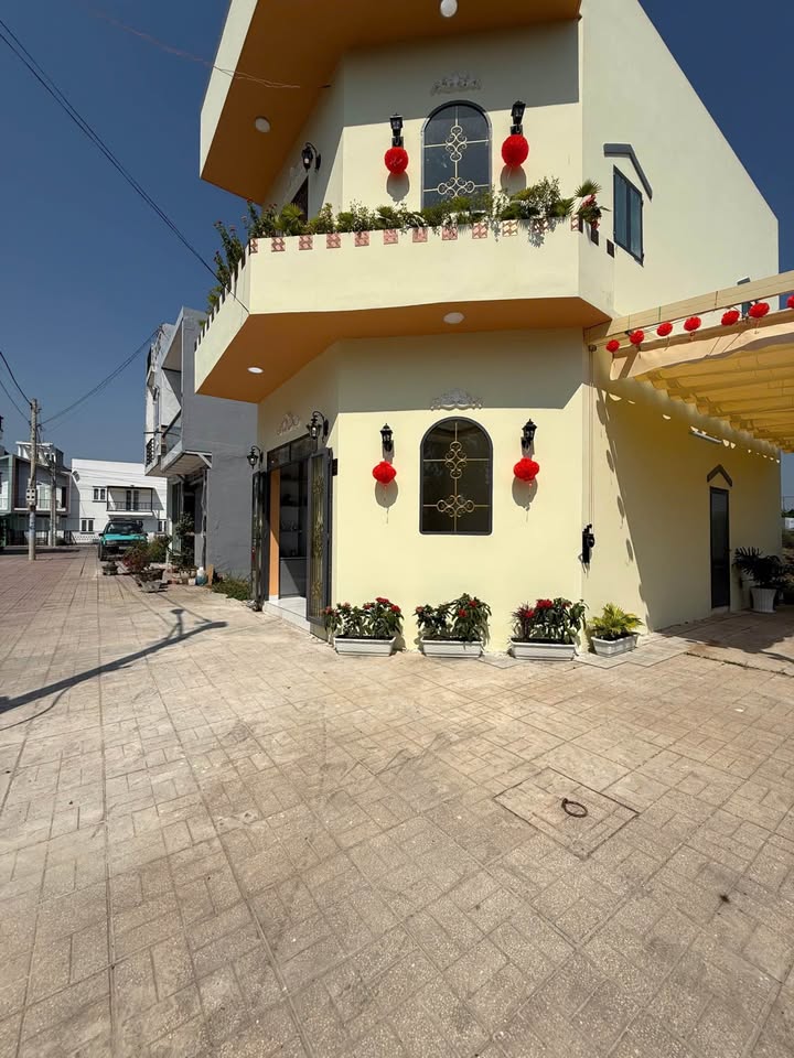 Nhà Căn Góc 2 Mặt Tiền Cát Tường Phú Sinh 50m² - Sổ Hồng Riêng