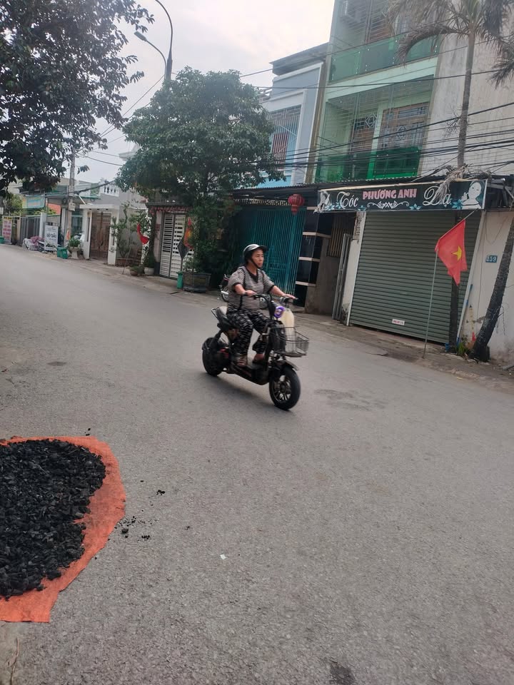 Đất Vàng Mặt Tiền Nguyễn Trãi, Sầm Sơn - 70m² Hướng Tây, Giá 2 Tỷ - Kinh Doanh Đỉnh Cao