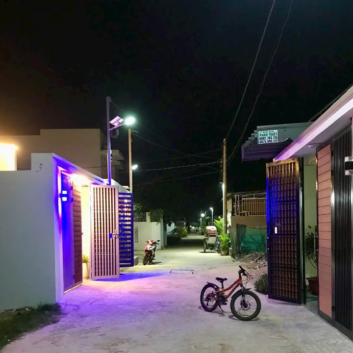 Nhà riêng Huyện Đức Linh 100m² - Sẵn sàng ở ngay!