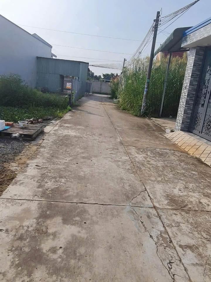 Đất Nền Long Trạch Cần Đước 112m² - Sổ Hồng Sẵn Sàng