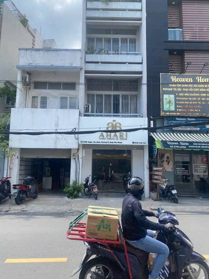 Nhà Phố Huỳnh Văn Bánh, Phú Nhuận 22 tỷ - Mặt tiền kinh doanh sầm uất!