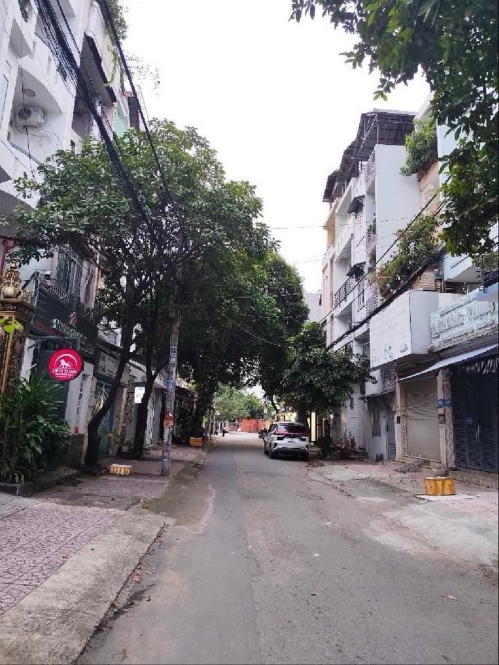 Nhà Phố D2 Bình Thạnh 72m² giá nhỉnh 13 tỷ - Đầu tư sinh lời!