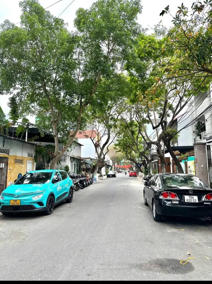 Nhà Mặt Tiền Lê Văn Huân, Nha Trang - 100.8m², Sổ Hồng Riêng, Gần Biển Ba Làng