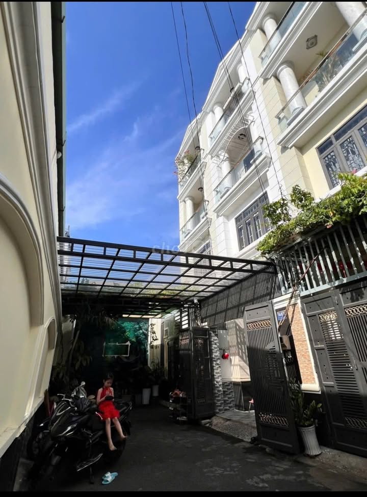 Nhà riêng Nguyễn Sỹ Sách Tân Bình 60m² 8.5 tỷ - Ô tô vào tận nhà!