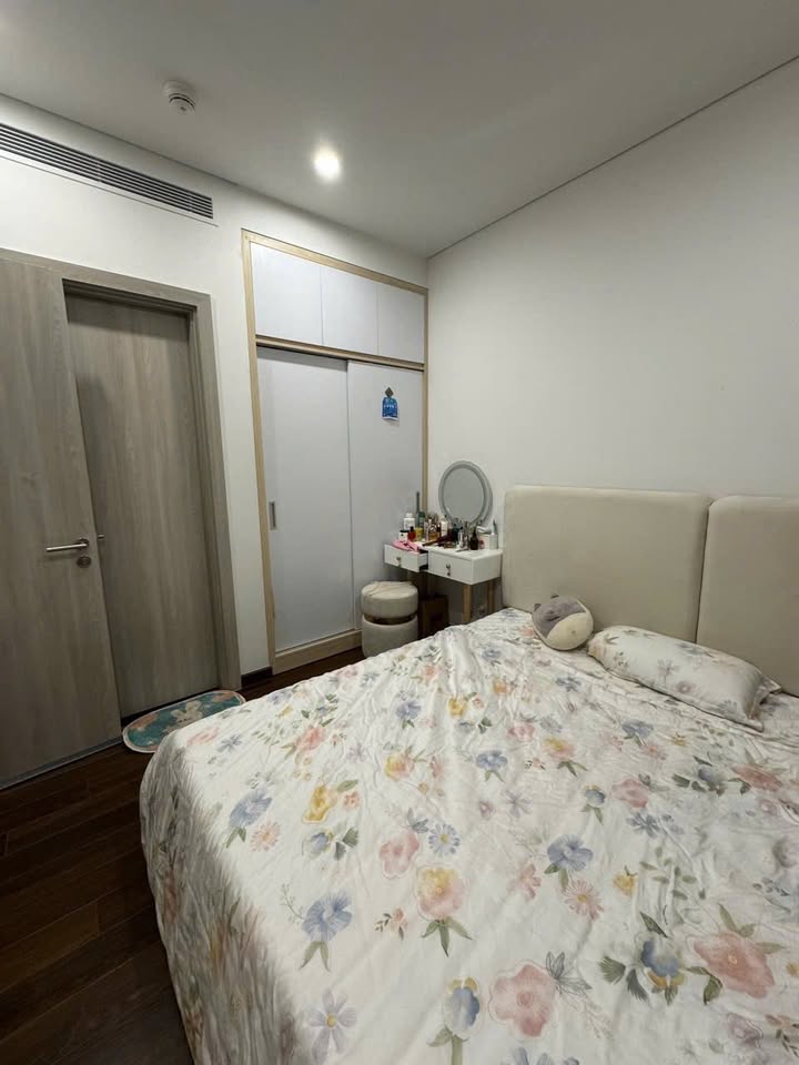 Bán Căn Hộ 2PN Vinhomes Smart City 64m² Sổ Hồng Sẵn Sàng