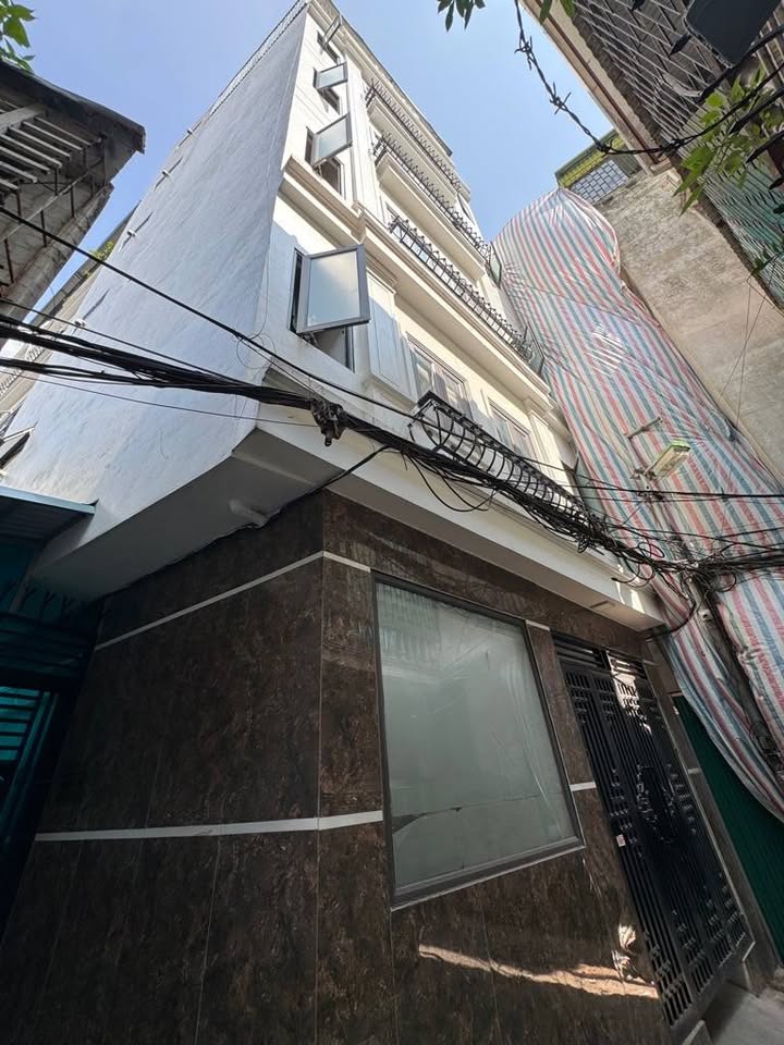 Nhà Lạc Trung 6 Tầng - Dòng Tiền 16 Tỷ - Trung Tâm Hai Bà Trưng