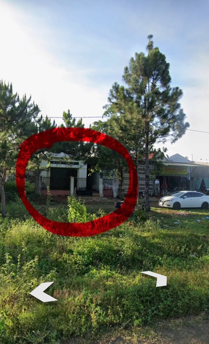 Nhà nguyên căn Pleiku 800 nghìn/tháng - Ô tô vào tận nhà!