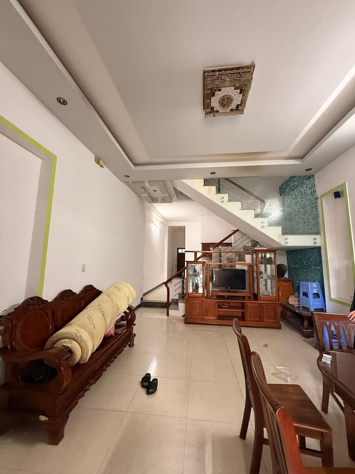 Nhà 2 Tầng MT Vũ Lập (100m²) - Gần ĐH Duy Tân, Đà Nẵng - Giá 7 Triệu