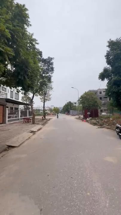 Bán nhà liền kề KĐT Xuân Hòa 125m² - Vị trí đắc địa, sổ đỏ sẵn!