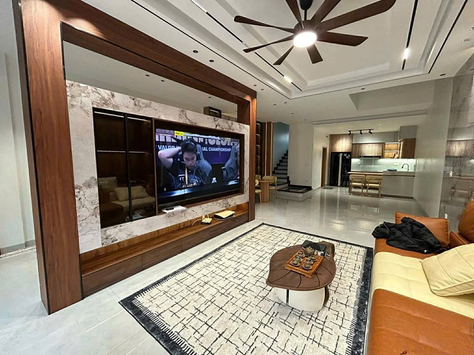 Nhà 4 Tầng Phường Hùng Vương - 2PN Full Nội Thất, Giá Tốt