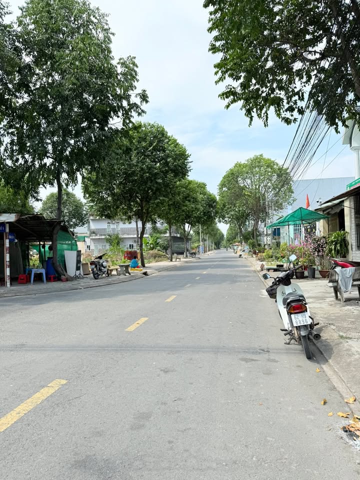 Đất nền Cần Giuộc 100m² giá 2.6 tỷ - Sổ đỏ chính chủ