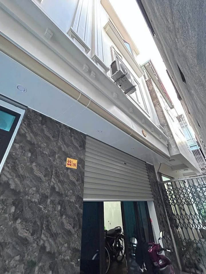 Nhà 3 Tầng Hoàng Công Khanh, Kiến An - 45m² Sổ Đỏ, Ô Tô Vào Nhà - 1.72 Tỷ