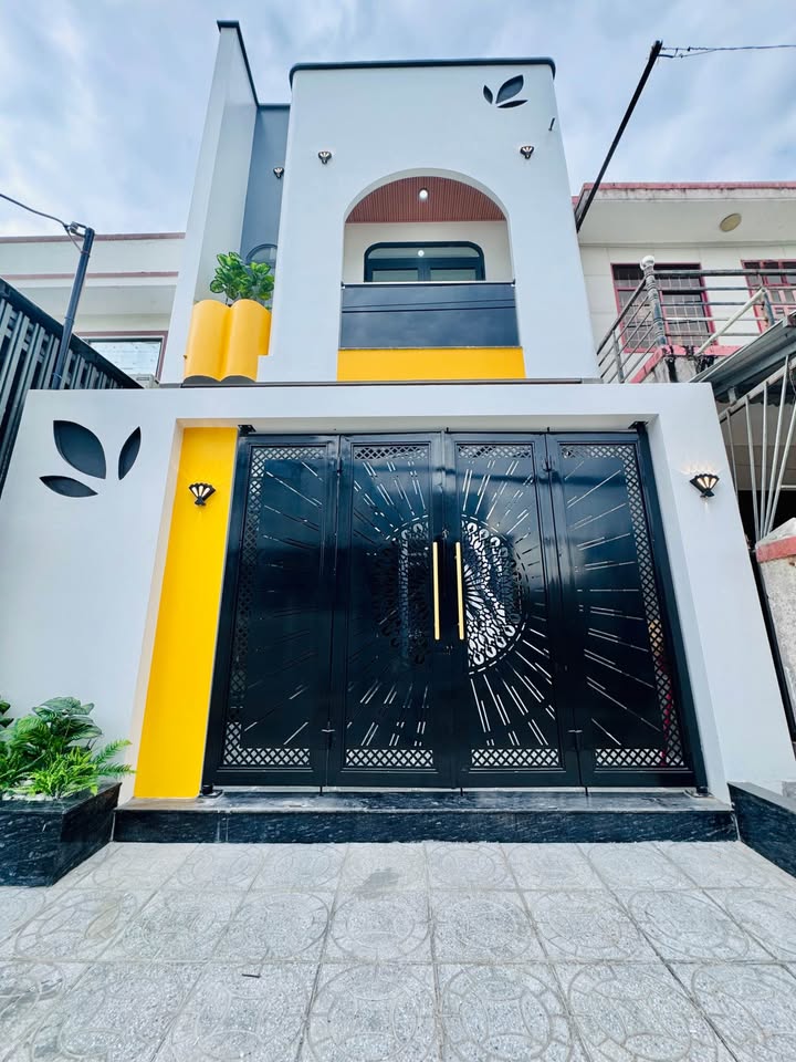 Nhà mặt tiền Lê Khôi Rạch Giá 71.5m² - Vị trí đẹp sẵn sàng ở ngay!