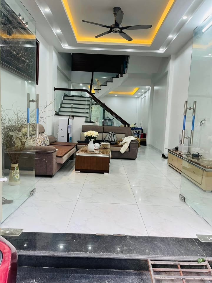 Nhà riêng Bình Hàn, Hải Dương 68m² - Chính chủ bán, ô tô vào tận nhà!