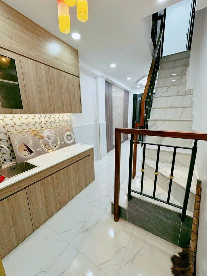 Nhà Nguyễn Văn Luông Q.6 - 19m² - 2.86 Tỷ - Sổ Hồng Riêng, Hoàn Công Đủ