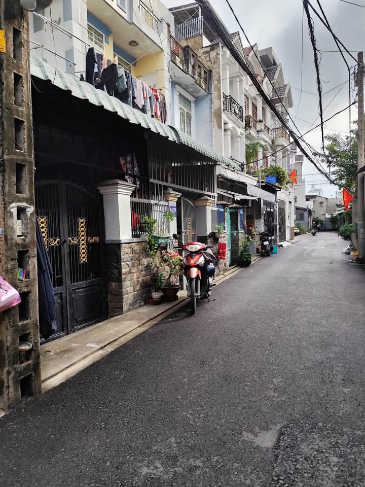 Biệt thự góc 2 mặt thoáng - 9m ngang khủng - Phường Thới An, Quận 12 - 5 tỷ