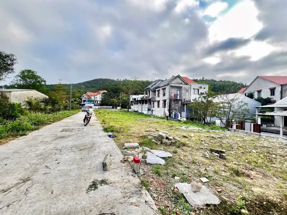 Đất nền Kiệt Tam Thai, An Cựu, Huế 80.1m² - Sổ hồng chính chủ!
