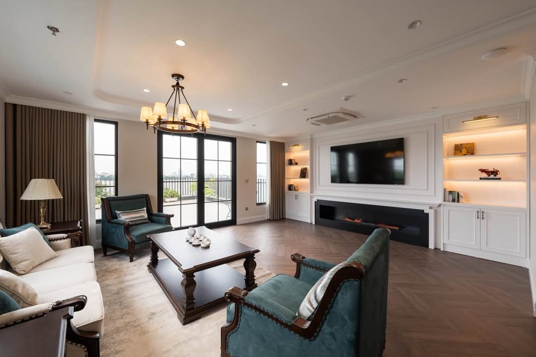 Cho thuê căn hộ 150m² view Hồ Tây, Nhật Chiêu - 3 PN, Ban công rộng