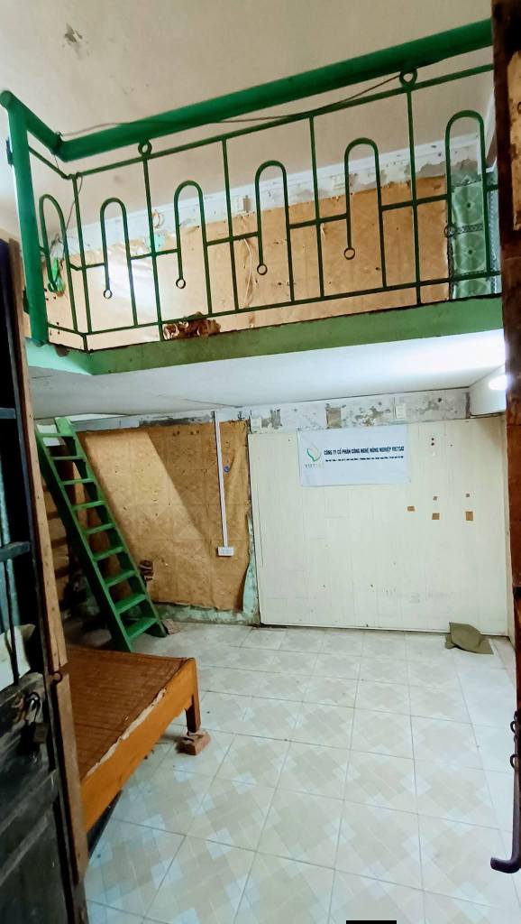 Nhà riêng Long Biên 15.5m² (sử dụng 30m²) - Chính chủ bán, giá 1.x tỷ!