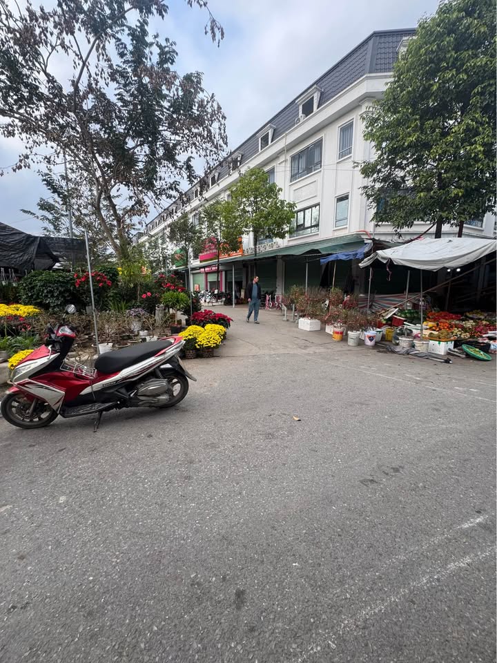 Nhà 4 Tầng 90m² Mặt Tiền Kinh Doanh Chợ Dâu, Bắc Ninh - Giá Thỏa Thuận