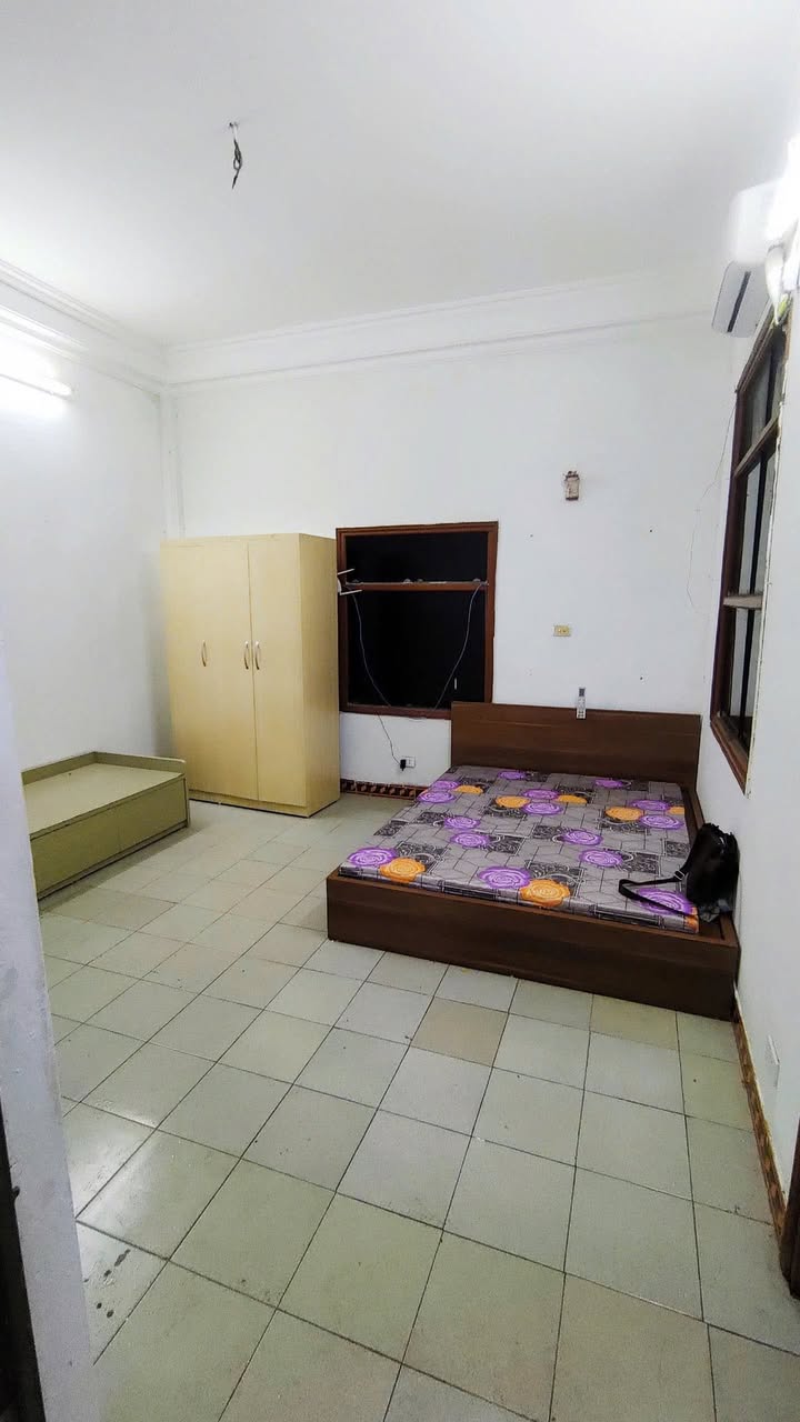 Cho thuê phòng Định Công, Hoàng Mai 25m² - Full nội thất, ô tô đỗ cửa