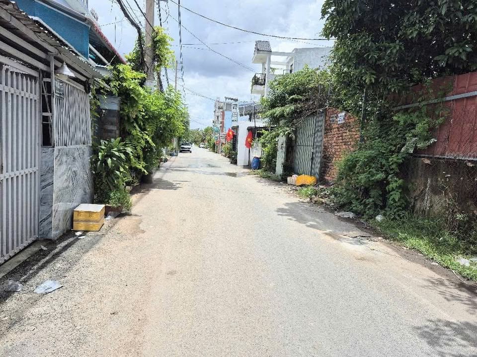 Bán đất Vạn Phúc City QL13, 70m², ngang 4m, 6 tỷ - Sổ hồng riêng