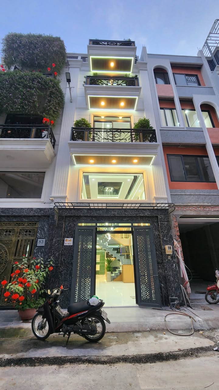Nhà Phố Hiện Đại 4 Tầng Đường Xe Hơi, Q12 - Sổ Hồng Riêng
