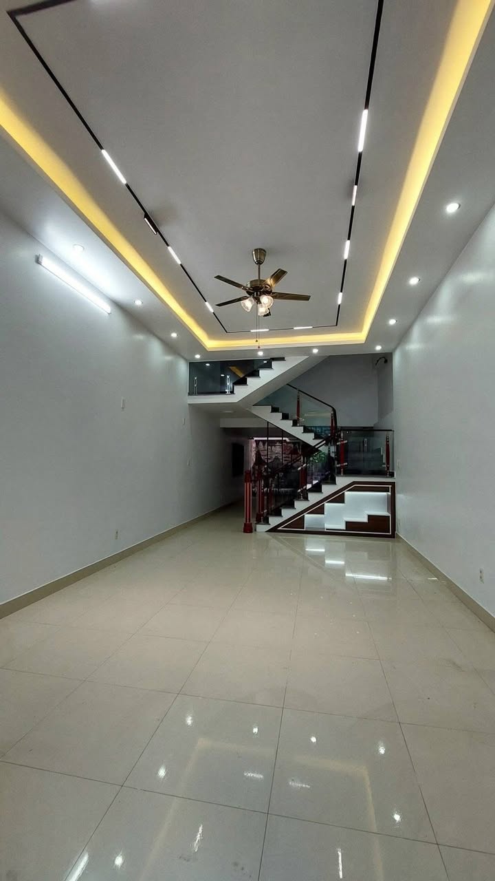 Nhà 4 Tầng 90m² Phân Lô Thư Trung, Hải Phòng - Giá 6.95 Tỷ