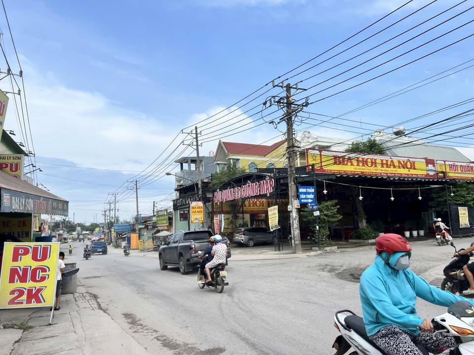 Nhà 2 Mặt Tiền Dĩ An 610m² - Kinh Doanh Đắc Lợi, Sẵn Sàng Cho Thuê