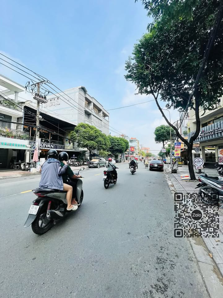 Nhà Phố Mặt Tiền Bình Phú Q6 80m² - Vị trí đắc địa, kinh doanh sầm uất!